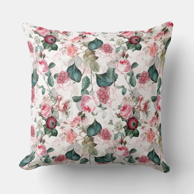 Antique Nostalgic Redouté Roses Pattern pink Throw Pillow (Front)