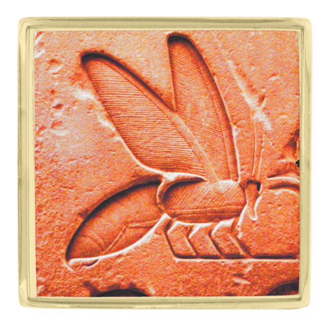 ANTIQUE RED EGYPTIAN HONEY BEE GOLD FINISH LAPEL PIN (Front)