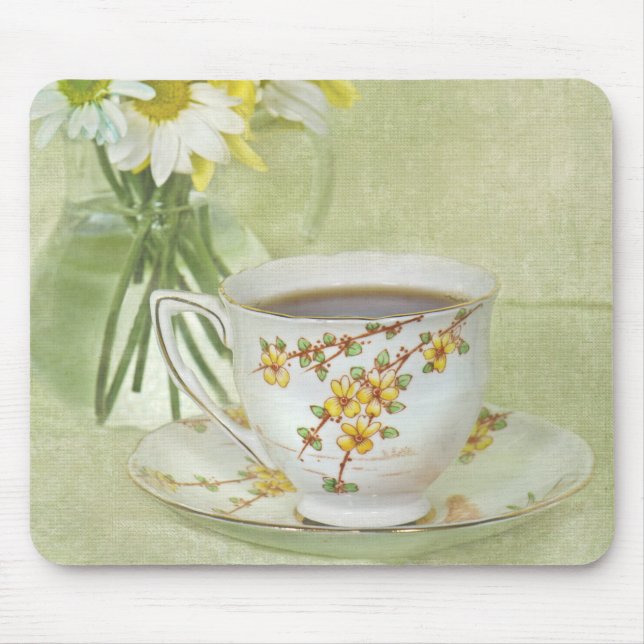 antique teacup with daisies mouse pad (Front)