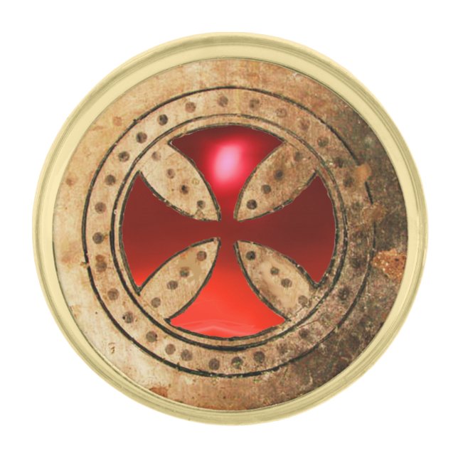 ANTIQUE TEMPLAR CROSS Red Ruby Gem Gold Finish Lapel Pin (Front)