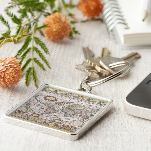 Antique World Map key chain (Side)