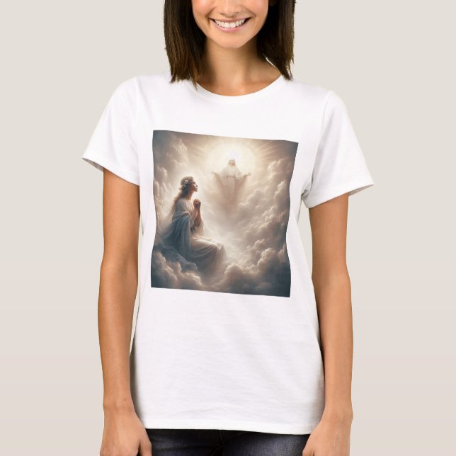 Anunciación Divina: Virgen y Bendición Celestial T-Shirt (Front)