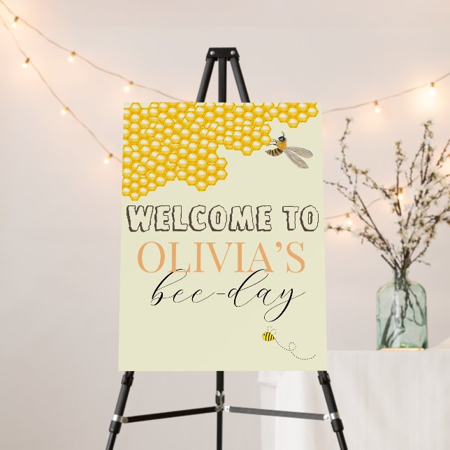 Any age, bee theme birthday  foam board (In Situ (Stand))