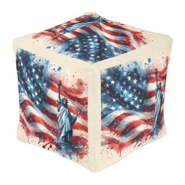 *** AP16 American Flag Statue of Liberty Pouf (Angled Back)