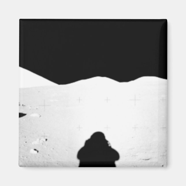 Apollo 17 assembled panorama 2 magnet (Front)