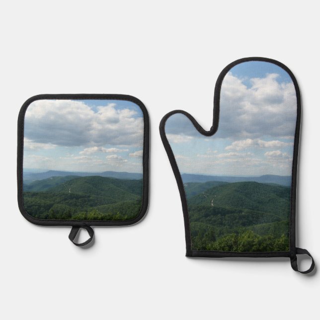 Appalachian Mountains I Shenandoah Oven Mitt & Pot Holder Set (Front)