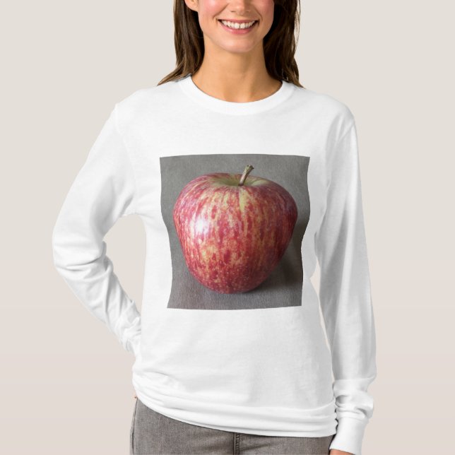 Apple 03 T-Shirt (Front)