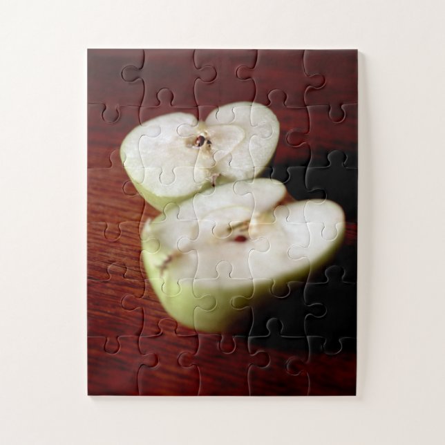 Apple 30-pc jigsaw puzzle (Vertical)
