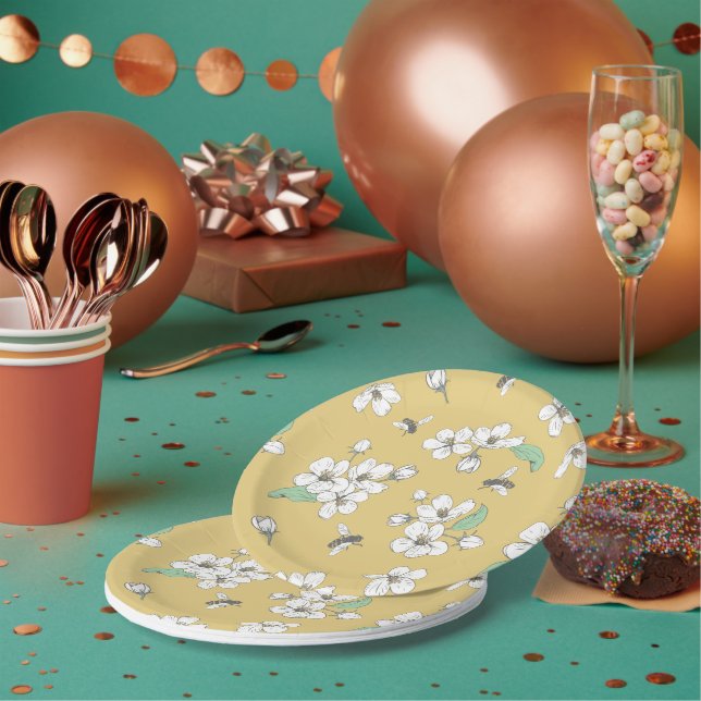 Apple Blossom Bumble Bee Satin Gold Party Paper Plates (Multi)