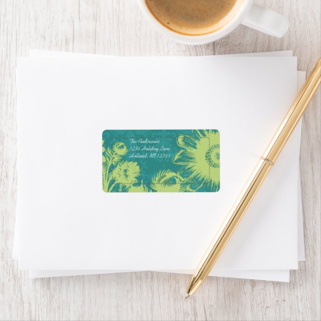 Apple Green Daisy on Teal Return Address Labels (Insitu)