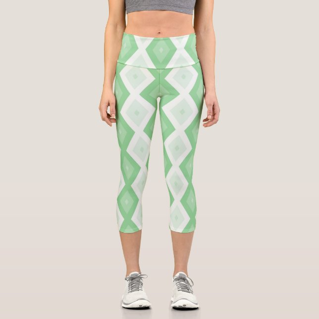 Apple green diamond pattern capri leggings (Front)