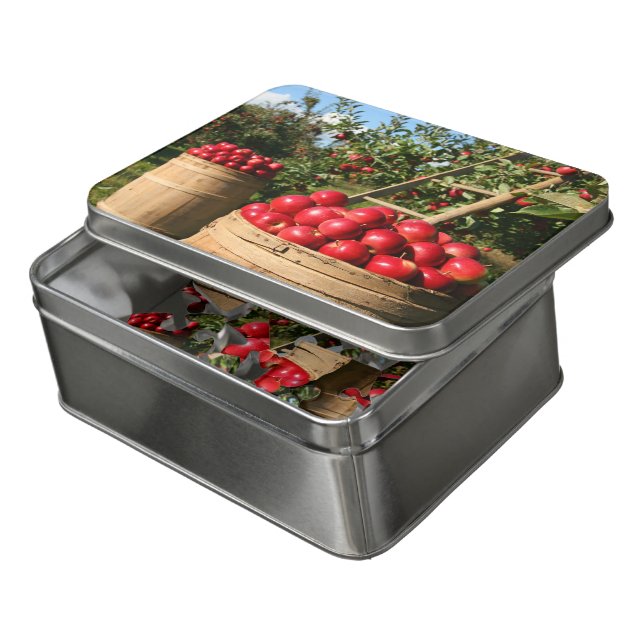 Apple Harvest Jigsaw Puzzle (Lid Open)