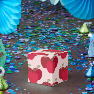 Apple Pattern Classic Favor Box for Party Gifts