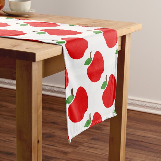 Apples Short Table Runner (In Situ)