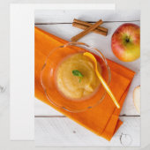 Applesauce with cinnamon and orange spoon (Front/Back)