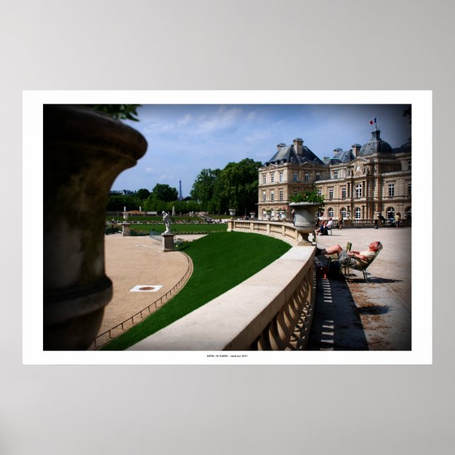 APRIL IN PARIS POSTER (Front)