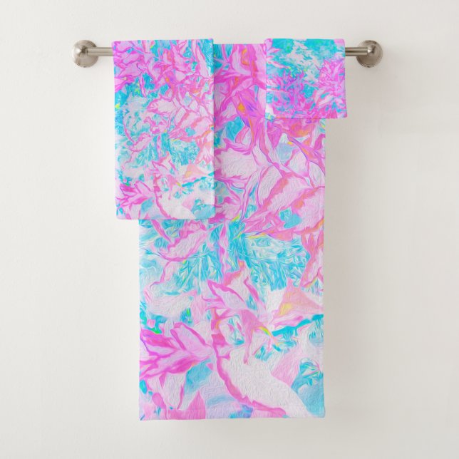 Aqua Blue and Hot Pink Hydrangea Landscape Bath Towel Set (Insitu)