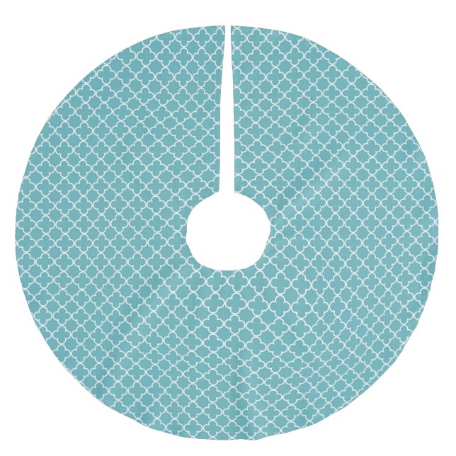 Aqua Blue White Quatrefoil Brushed Polyester Tree Skirt (Front)