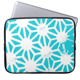 Aqua geometric pattern laptop sleeve
