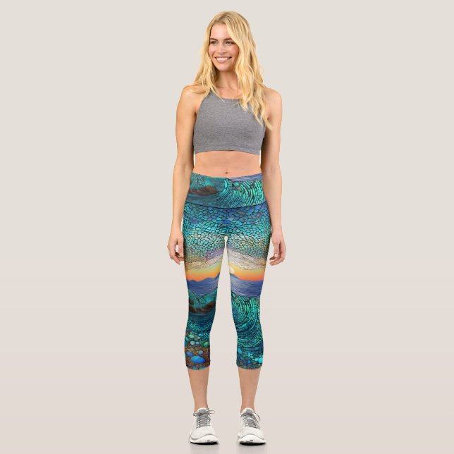 Aqua Mirage Seascape Capri Leggings (Front)