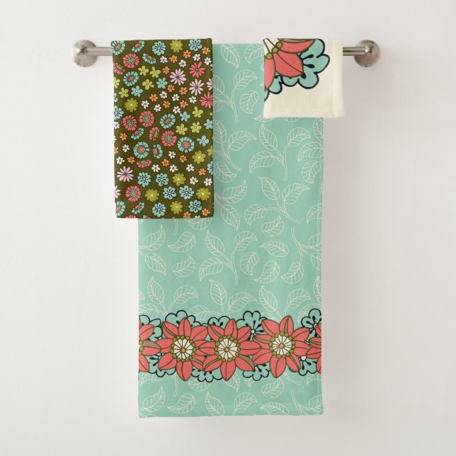 Aqua & Pink Retro Floral Towel (Insitu)