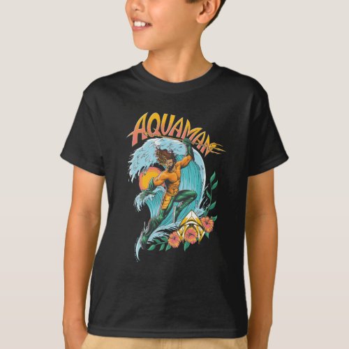Aquaman and Trident Rising Surf Graphic T_Shirt