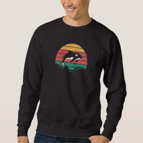 Aquarist Killer Whale Retro Sunset Ocean Animal Lo Sweatshirt