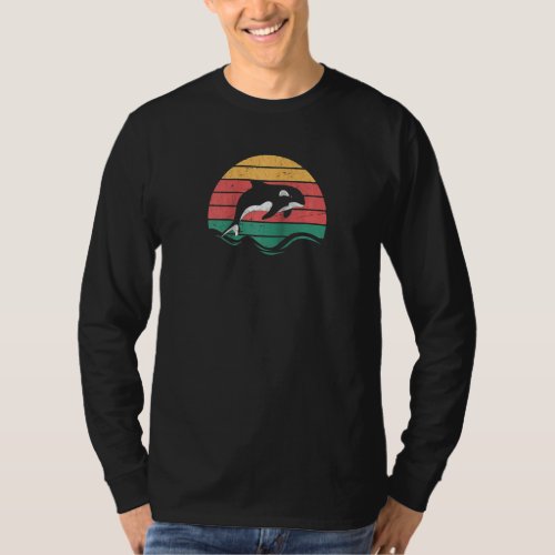 Aquarist Killer Whale Retro Sunset Ocean Animal Lo T_Shirt