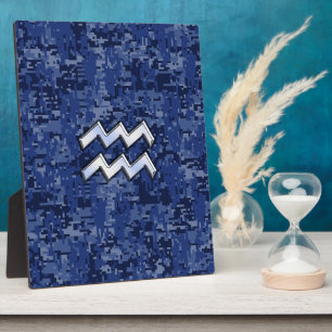 Aquarius Zodiac Symbol on navy blue digital camo Plaque