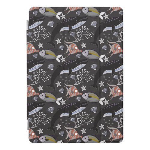 Aquatic animals pattern  ocean underwater life 20 iPad pro cover