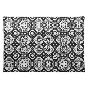 Arabesque Mosaic Tile Pattern Black and White Cloth Placemat
