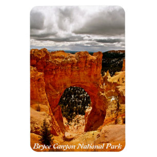 ARCH IN BRYCE CANYON NATIONAL PARK MAGNET
