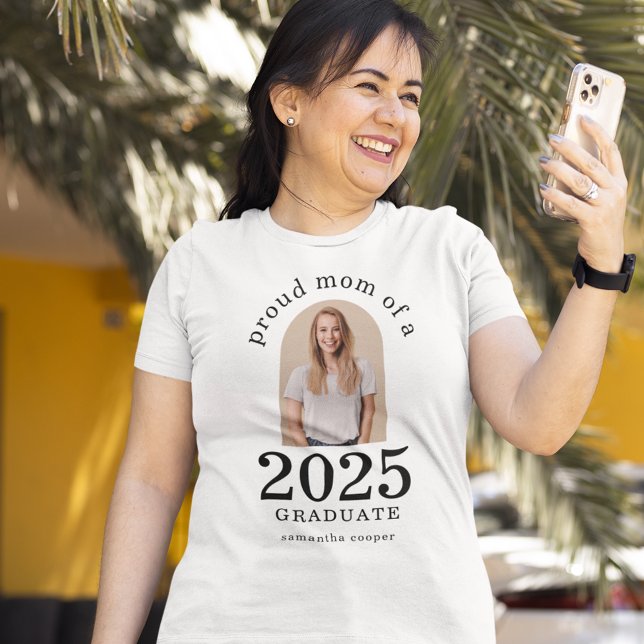 Arch Photo Proud Mom of 2025 Graduate T-Shirt (Creator Uploaded)