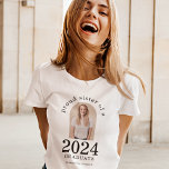 Arch Photo Proud Sister of 2024 Graduate T-Shirt<br><div class="desc">Arch Photo Proud Sister of 2024 Graduate. Especially for sisters of newly graduated students to wear with pride. Your sibling's photo is within an arch shape, and the year large and bold, with graduate's name and high school. Easily personalise the text as required and replace the photo with your own...</div>