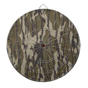 Archery hunting bottomland camo bow hunting dart board