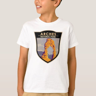Arches National Park Delicate Arch Vintage  T-Shirt