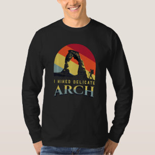 Arches National Park in Utah with the Delicate arc T-Shirt