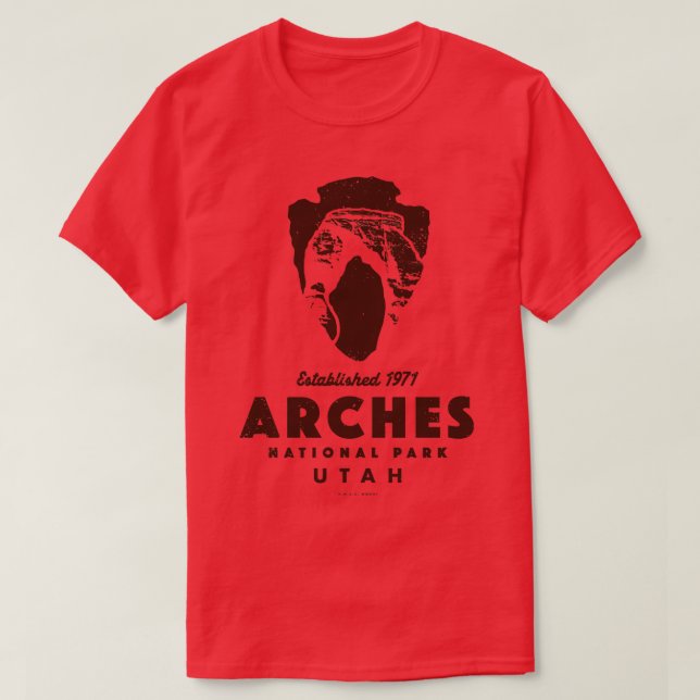 Arches National Park National Park Brown T-Shirt (Design Front)