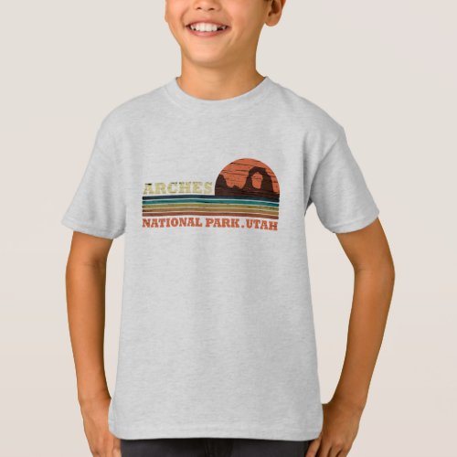 Arches national park T_Shirt