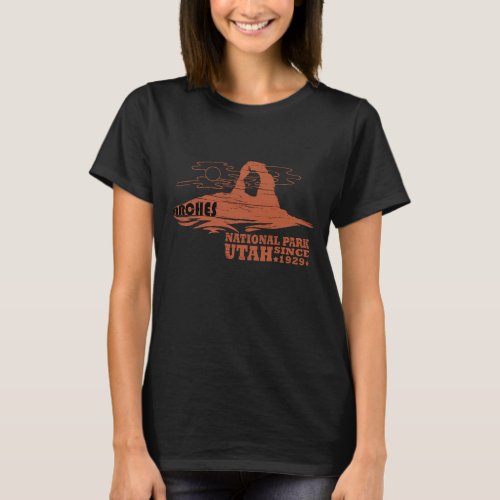 Arches national park Utah T_Shirt