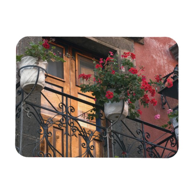 Architecture on the streets of San Miguel de Magnet (Horizontal)