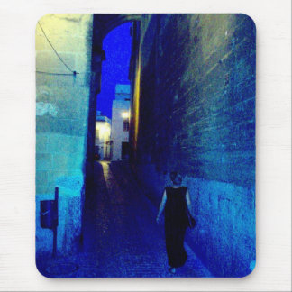 Arcos Woman Mouse Pad