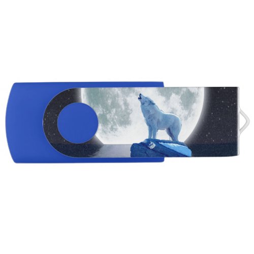 Arctic Wolf Howling at the Moon Wildlife Design Flash Drive