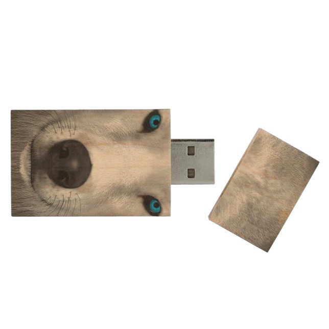 Arctic Wolf Wood USB Flash Drive (Opened)