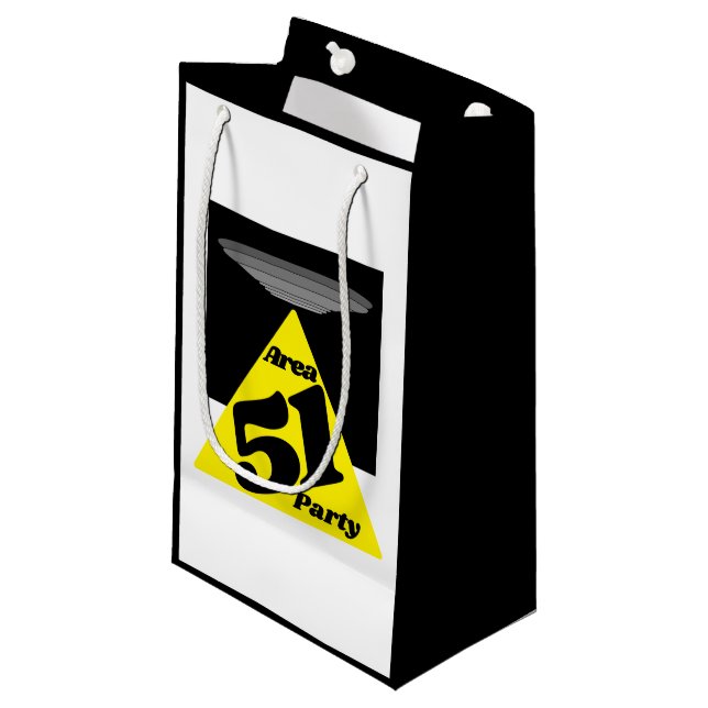 Area 51 UFO, Birthday Small Gift Bag (Front Angled)