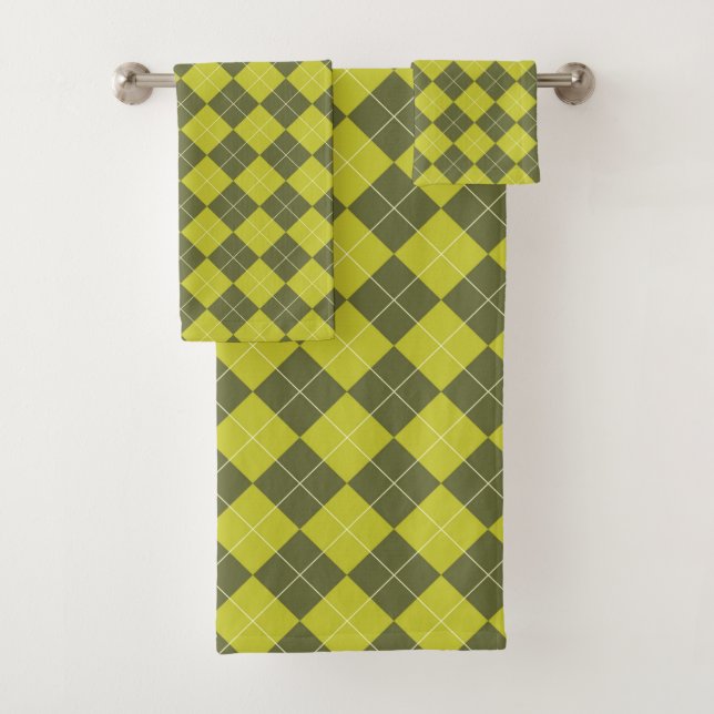 ARGYLE - CHARTREUSE & OLIVE BATH TOWEL SET (Insitu)