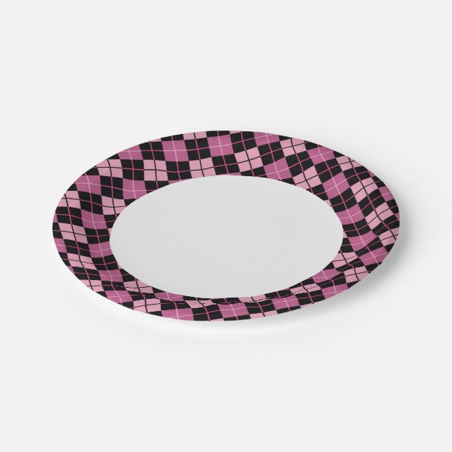Argyle Pattern in Black and Pink Paper Plates (Angled)