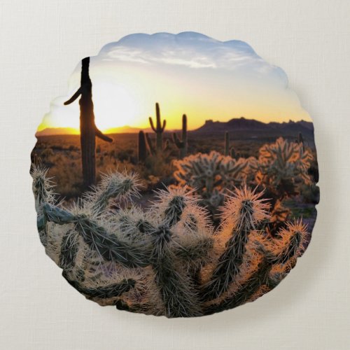 Arizona Sunset Sonoran Desert With Saguaro Cactus Round Pillow