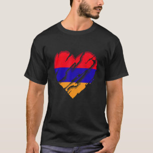 Armenia Heart Armenian Flag Armenian Pride T-Shirt