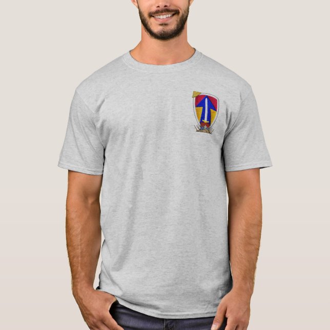 Army 2nd II Field Force Vietnam War Veterans Vets T-Shirt (Front)